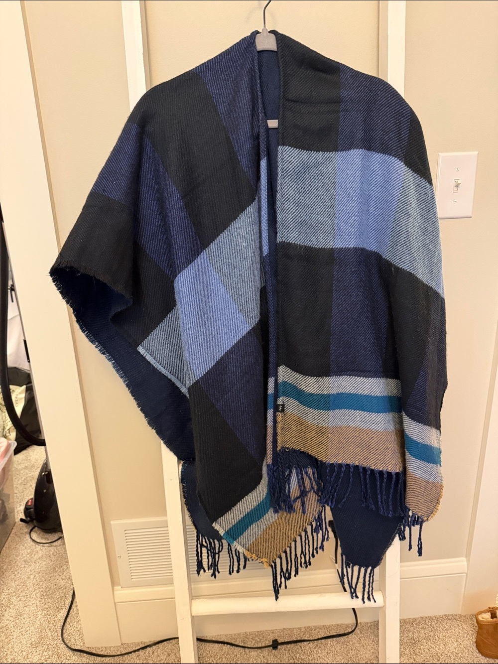 Echo Navy and Tan Plaid Fringed Scarf